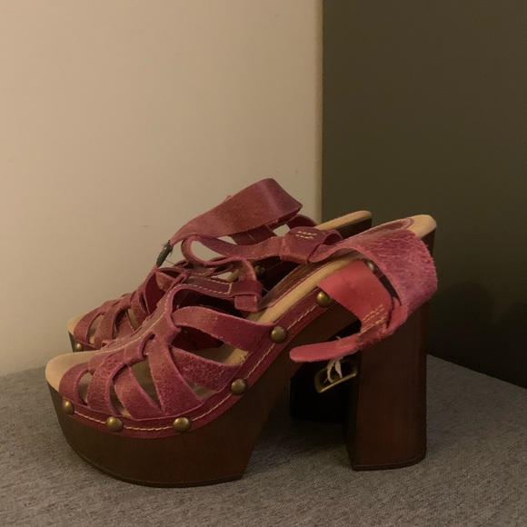 Sbicca Shoes - Sbicca Burgundy Platform Sandals